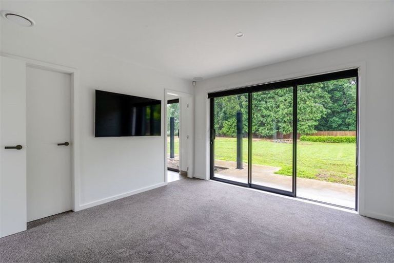 Photo of property in 38a Pohutukawa Drive, Levin, 5571
