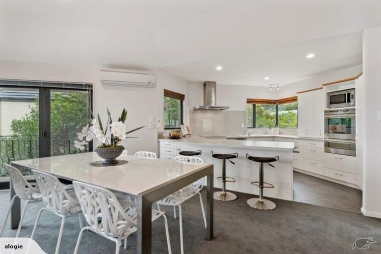 Photo of property in 272 Major Hornbrook Road, Mount Pleasant, Christchurch, 8081
