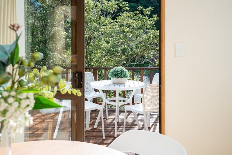 Photo of property in 13 Bendbrook Way, Ngaio, Wellington, 6035