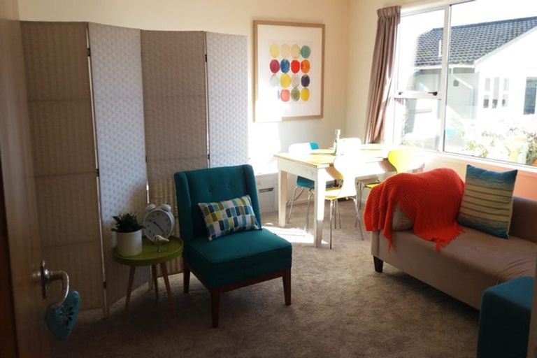 Photo of property in 82 Collier Avenue, Karori, Wellington, 6012