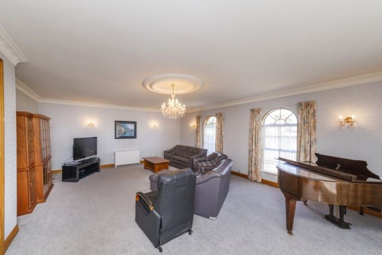 Photo of property in 155 High Street, Bulls, 4818