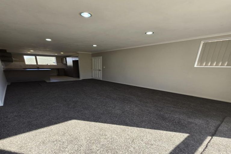 Photo of property in 5 Prado Drive, Pukekohe, 2120