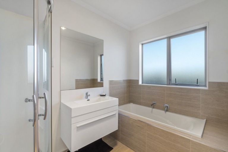 Photo of property in 8 Raupo Place, Rototuna North, Hamilton, 3210