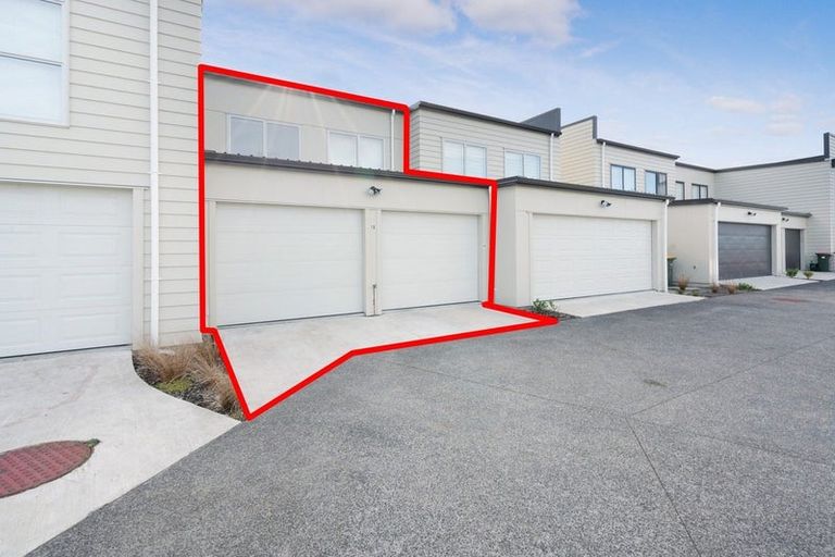 Photo of property in 10 Huke Lane, Takanini, 2112