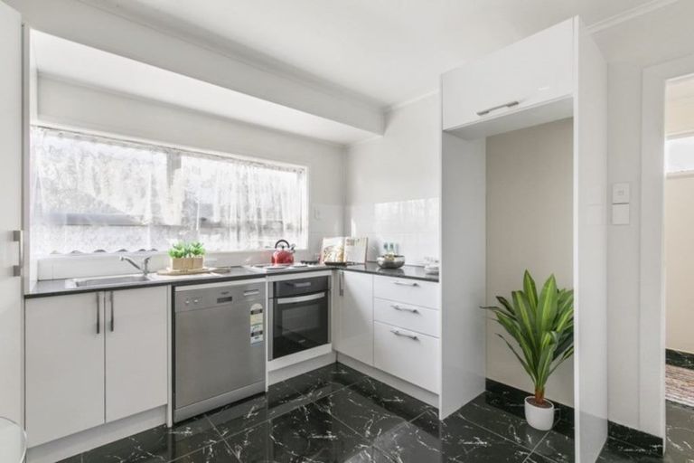 Photo of property in 33 Lappington Road, Otara, Auckland, 2023