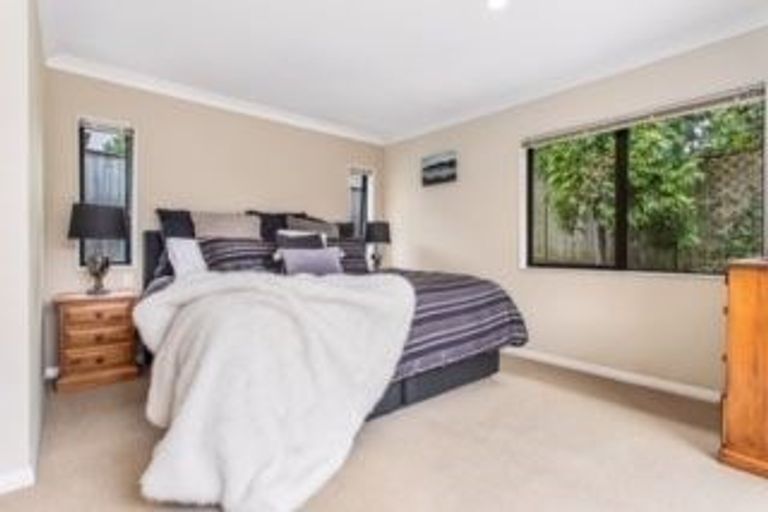 Photo of property in 3 Gordal Place, Flat Bush, Auckland, 2016