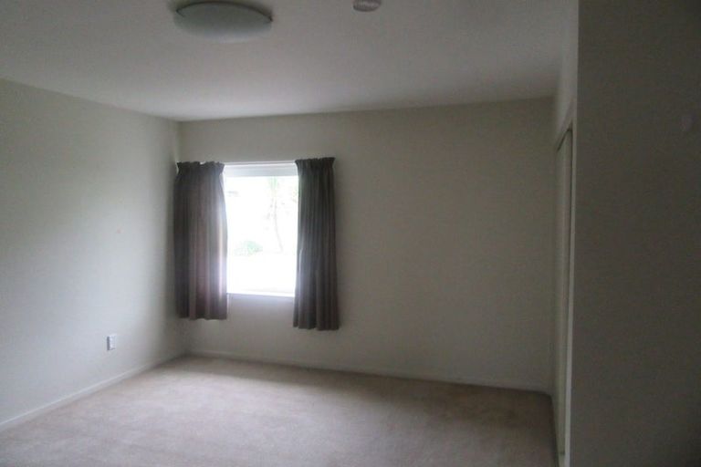 Photo of property in 96 Hinau Street, Riccarton, Christchurch, 8041