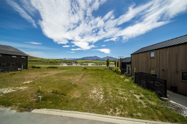 Photo of property in 10 Soudley Court, Jacks Point, Queenstown, 9371