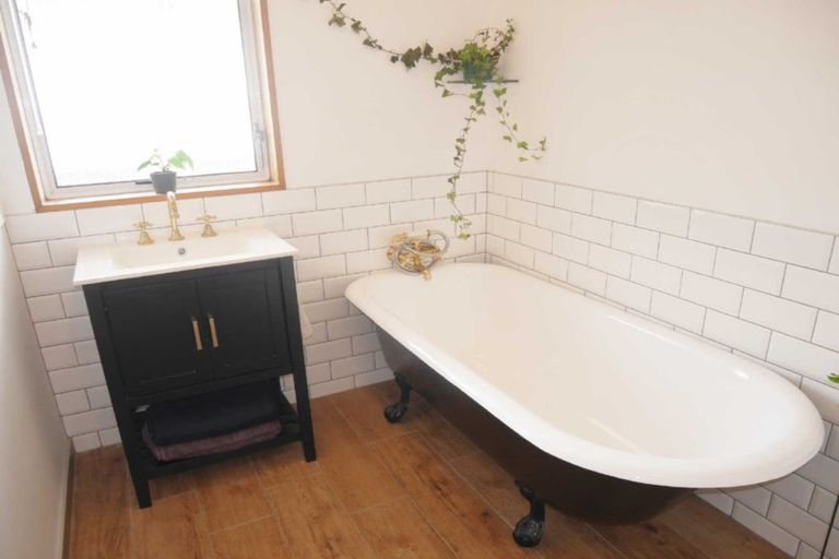 Photo of property in 1/26 Peverel Street, Riccarton, Christchurch, 8041