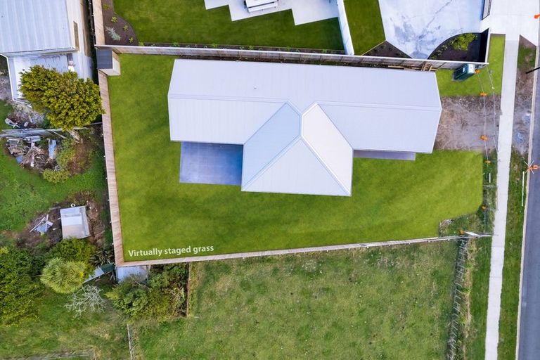 Photo of property in 4 Midsummer Avenue, Stratford, 4332