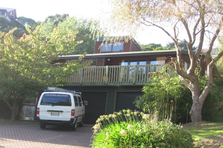 Photo of property in 29 Postgate Drive, Whitby, Porirua, 5024