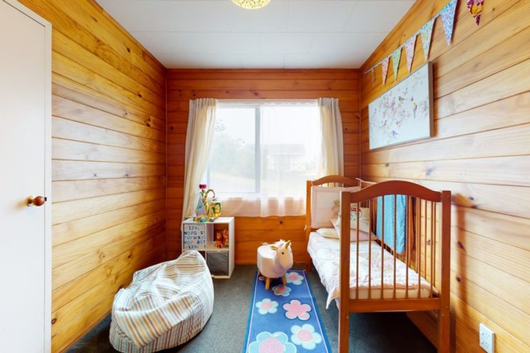 Photo of property in 33a Bould Street, Johnsonville, Wellington, 6037