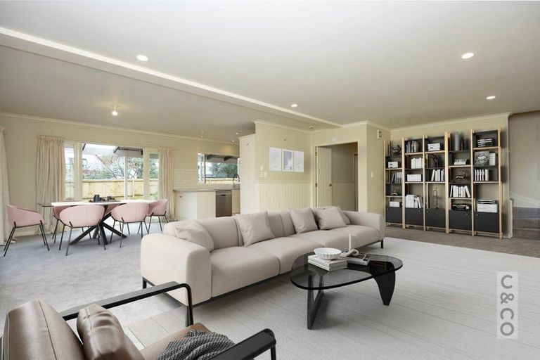 Photo of property in 5 Cambridge Road, Riverhead, 0820