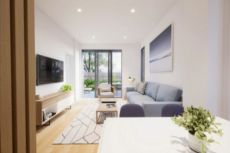 Photo of property in 170 Te Atatu Road, Te Atatu South, Auckland, 0610