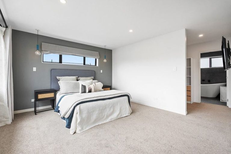 Photo of property in 13 Jack Hawken Lane, Silverdale, 0932