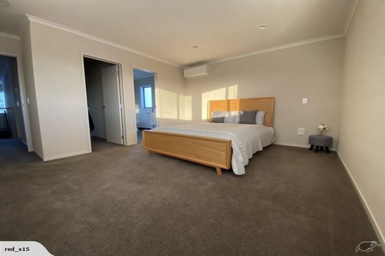 Photo of property in 4 Beggs Way, Flat Bush, Auckland, 2016