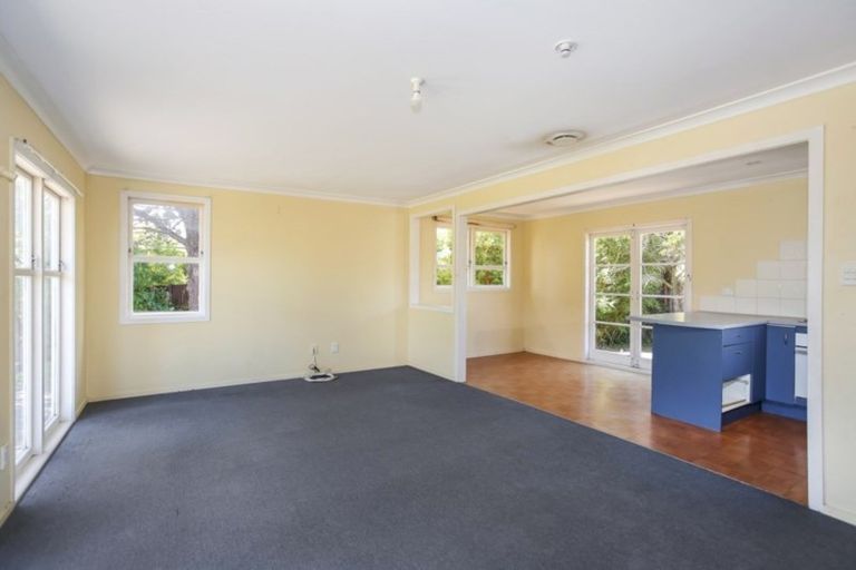 Photo of property in 30 President Avenue, Papakura, 2110