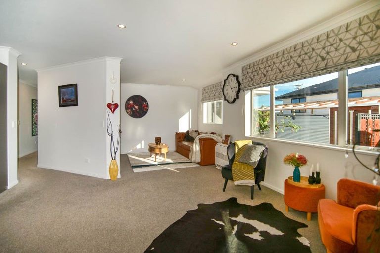 Photo of property in 3 Gladstone Street, Westport, 7825