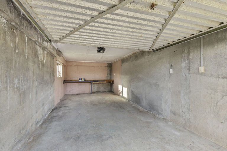 Photo of property in 19 Rangitake Drive, Spotswood, New Plymouth, 4310