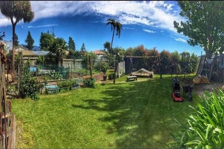 Photo of property in 172 Romilly Street, Westport, 7825