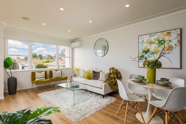 Photo of property in 2/69 Coronation Road, Papatoetoe, Auckland, 2025