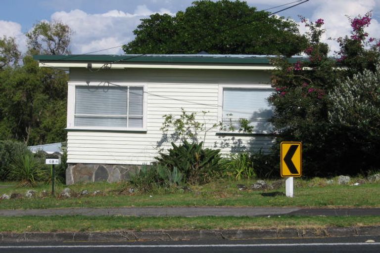 Photo of property in 68 Golf Road, New Lynn, Auckland, 0600