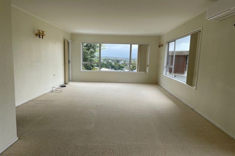 Photo of property in 21 Tilden Avenue, Hillcrest, Auckland, 0627