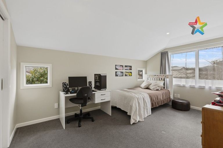 Photo of property in 27a Hardy Street, Waterloo, Lower Hutt, 5011