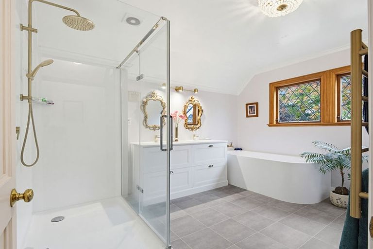 Photo of property in 195 Beach Road, Katikati, 3178