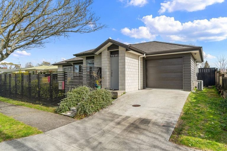 Photo of property in 2/7 Rutherford Street, Chedworth, Hamilton, 3210