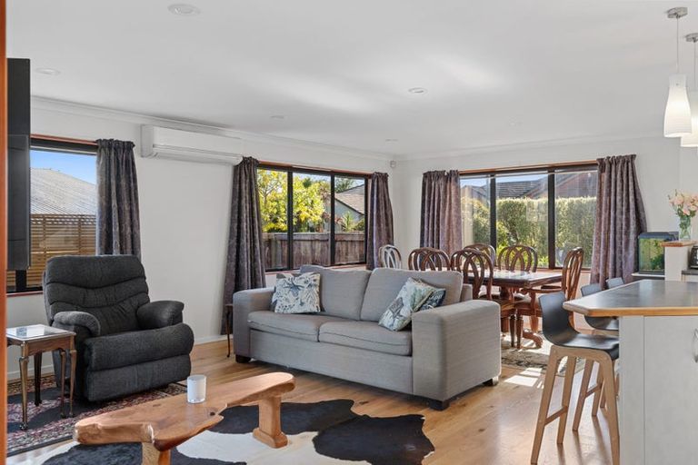 Photo of property in 16 Portobello Way, Huntington, Hamilton, 3210