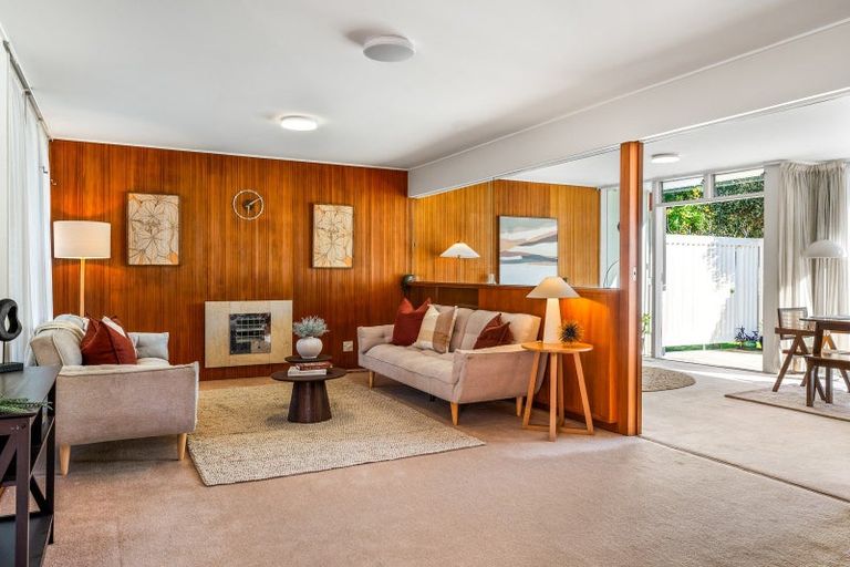 Photo of property in 527 Broadway, Miramar, Wellington, 6022