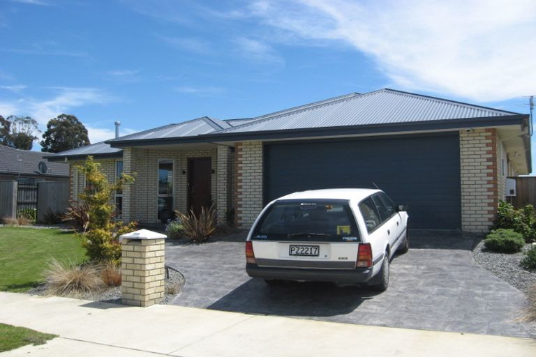 Photo of property in 54 O'neill Avenue, Northwood, Christchurch, 8051