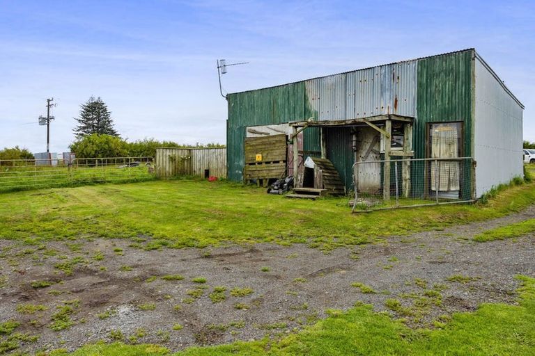 Photo of property in 570 South Road, Hawera, 4672