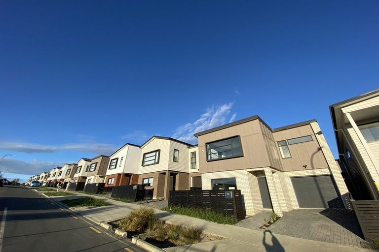 Photo of property in 38 Artemis Way, Flat Bush, Auckland, 2019