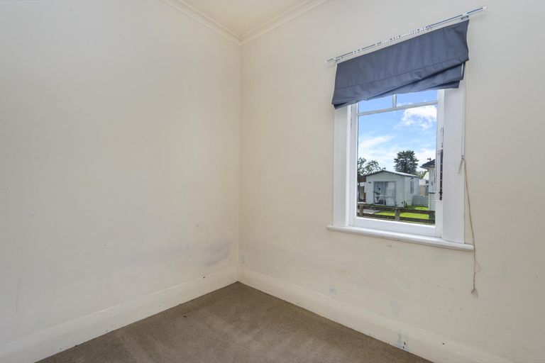 Photo of property in 10 Kahikatea Drive, Kinloch, Taupo, 3377