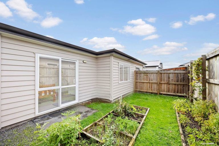Photo of property in 93 Kuaka Drive, Takanini, 2112