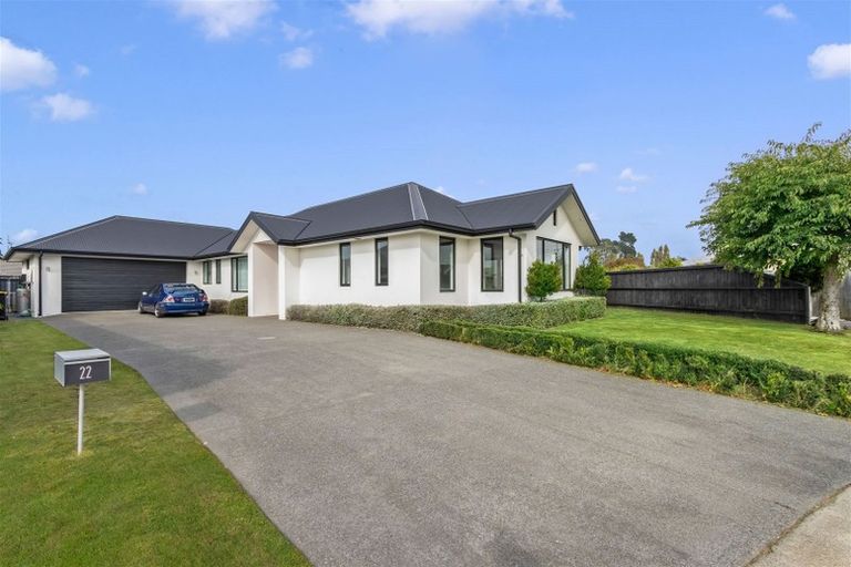 Photo of property in 22 Gilchrist Place, Kaiapoi, 7630