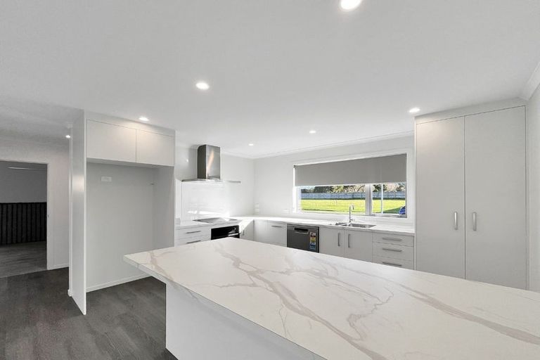 Photo of property in 36 Pokerekere Crescent, Kelvin Grove, 4470