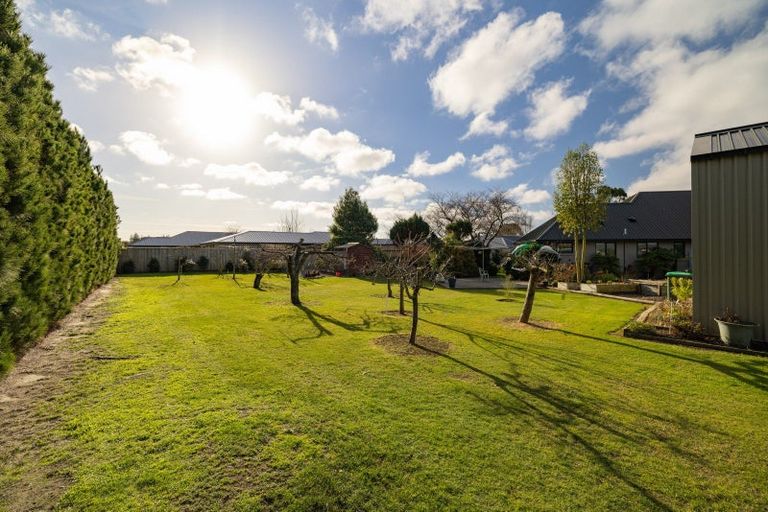 Photo of property in 22 Fairhurst Place, Rolleston, 7614