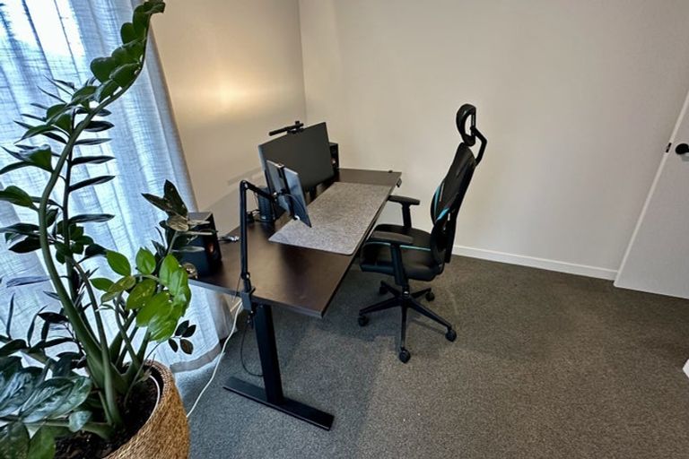 Photo of property in 10 Agathis Crescent, Wigram, Christchurch, 8025