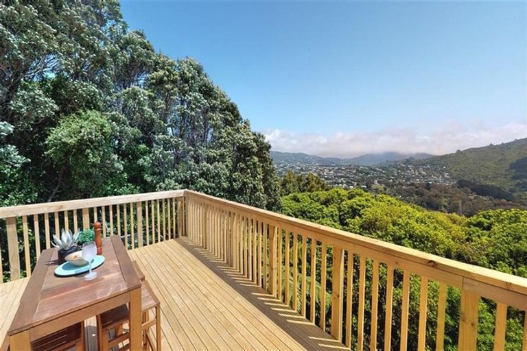 Photo of property in 32a Bedford Street, Northland, Wellington, 6012