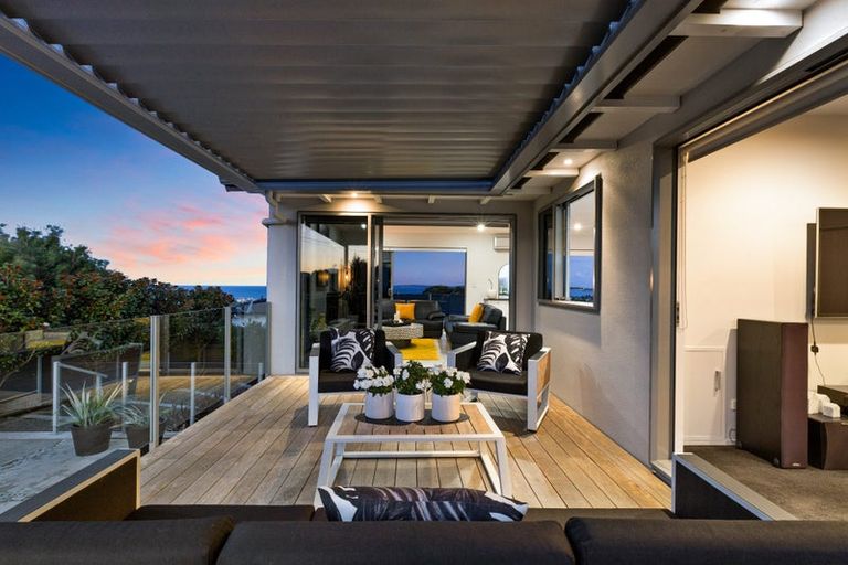 Photo of property in 32 Manhattan Rise, Orewa, 0931