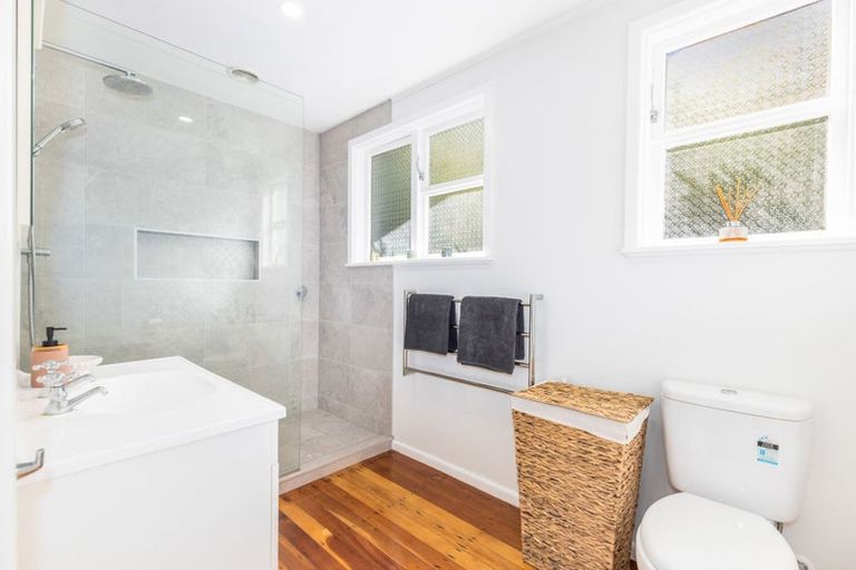 Photo of property in 5 Mamaku Street, Paraparaumu, 5032