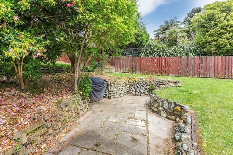 Photo of property in 57 Larsen Crescent, Tawa, Wellington, 5028