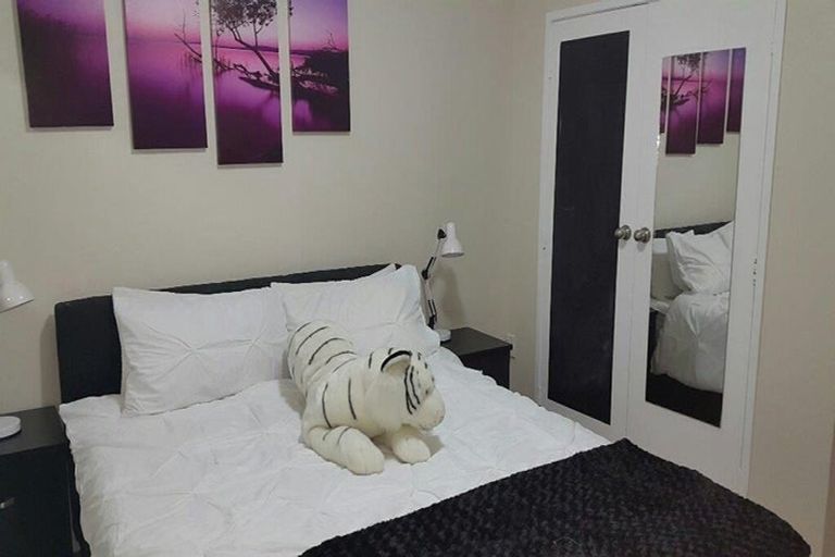 Photo of property in 330 Glenvar Road, Torbay, Auckland, 0630