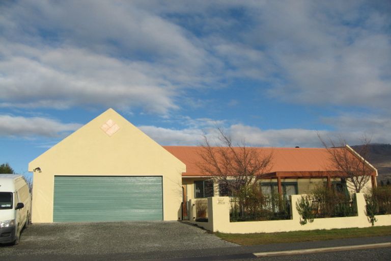 Photo of property in 103 Mount Iron Drive, Wanaka, 9305