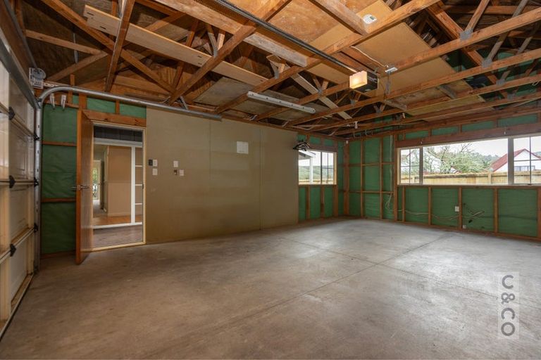 Photo of property in 5 Cambridge Road, Riverhead, 0820