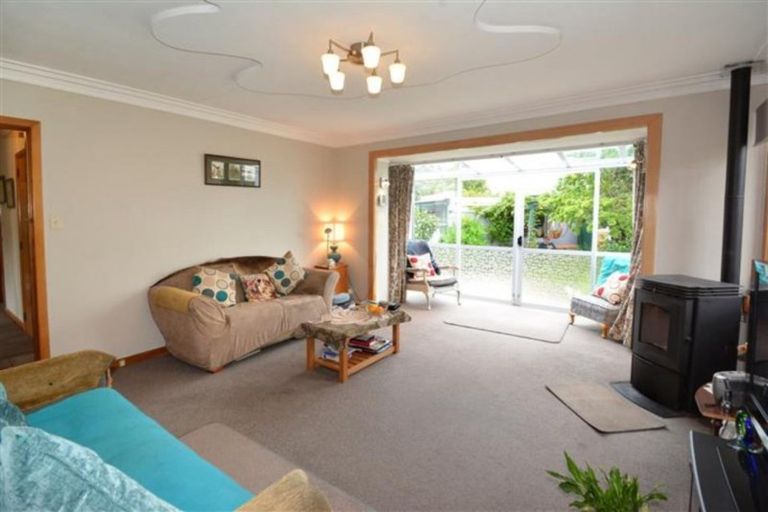 Photo of property in 20 Shulma Street, Abbotsford, Dunedin, 9018