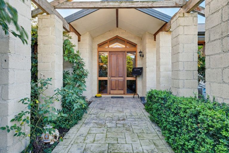 Photo of property in 1402 North Eyre Road, West Eyreton, Rangiora, 7475